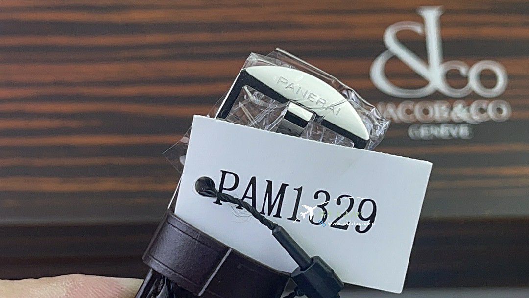 VS沛纳海复刻庐米诺杜尔高仿系列PAM01329腕表 / PAM01329