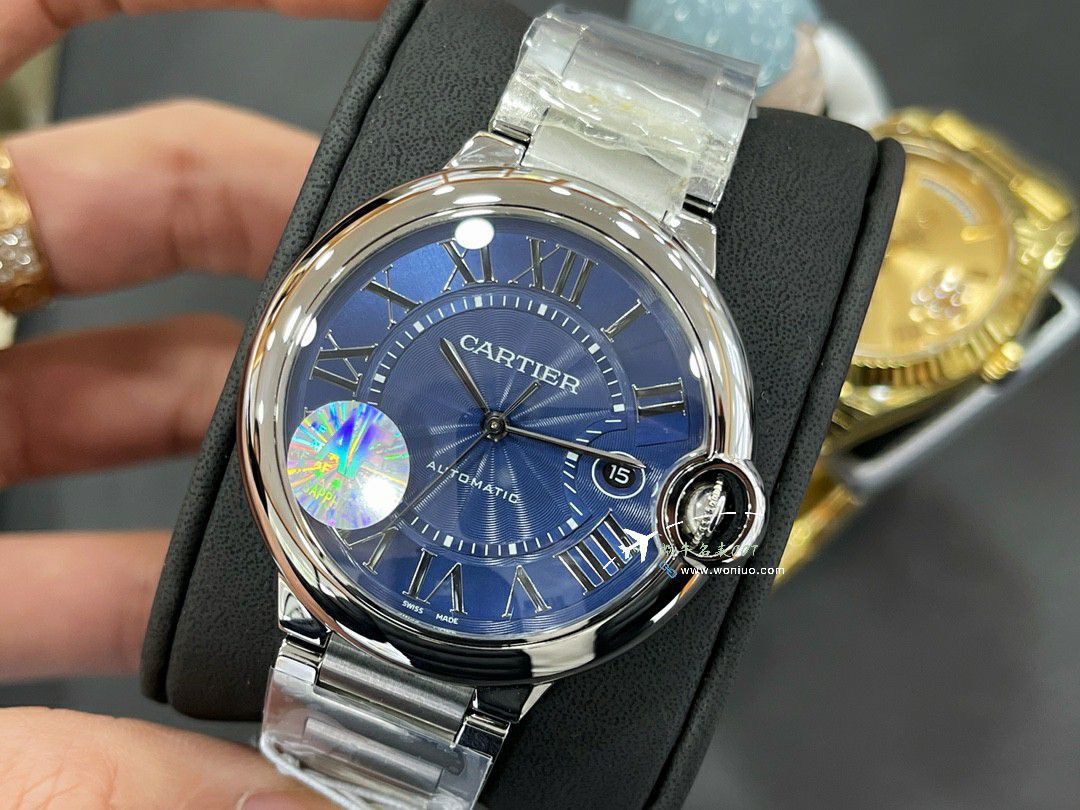 AF Cartier  蓝气球42毫米男装 top 复刻高仿手表W6920042 wrist watch  / K355