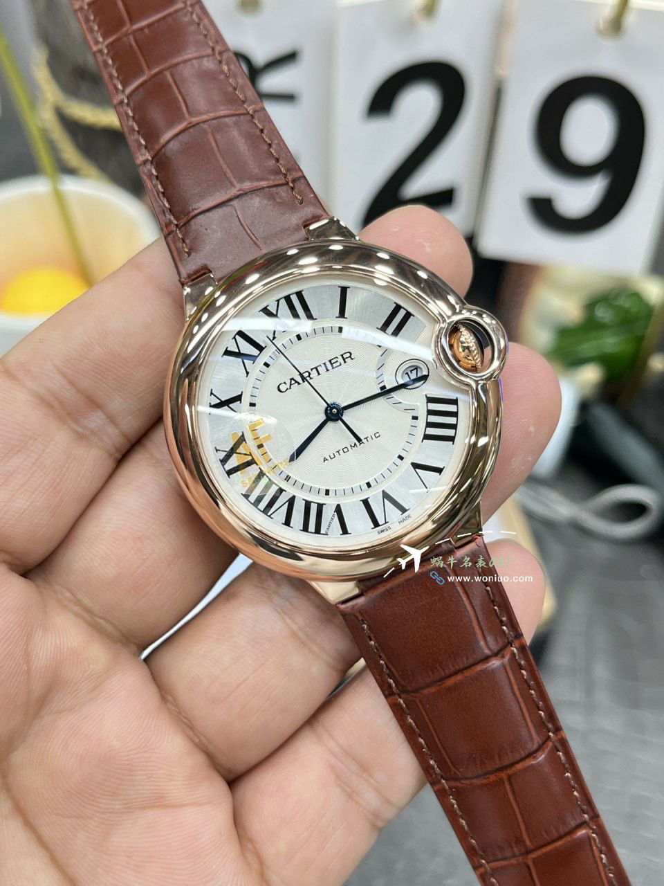 AF Cartier  蓝气球42毫米男装 top 复刻高仿手表W6920042 wrist watch  / K355