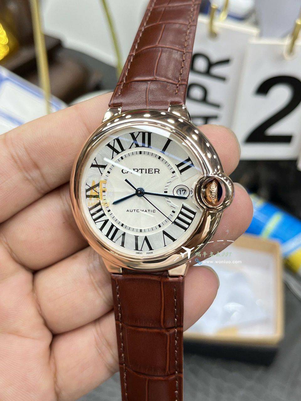 AF Cartier  蓝气球42毫米男装 top 复刻高仿手表W6920042 wrist watch  / K355