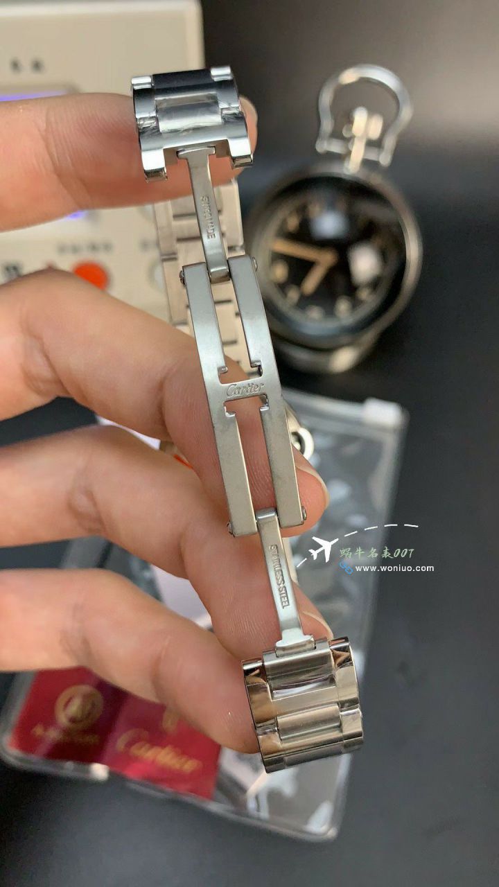 AF Cartier  蓝气球28毫米女士手表复刻高仿系列W69007Z3 wrist watch  