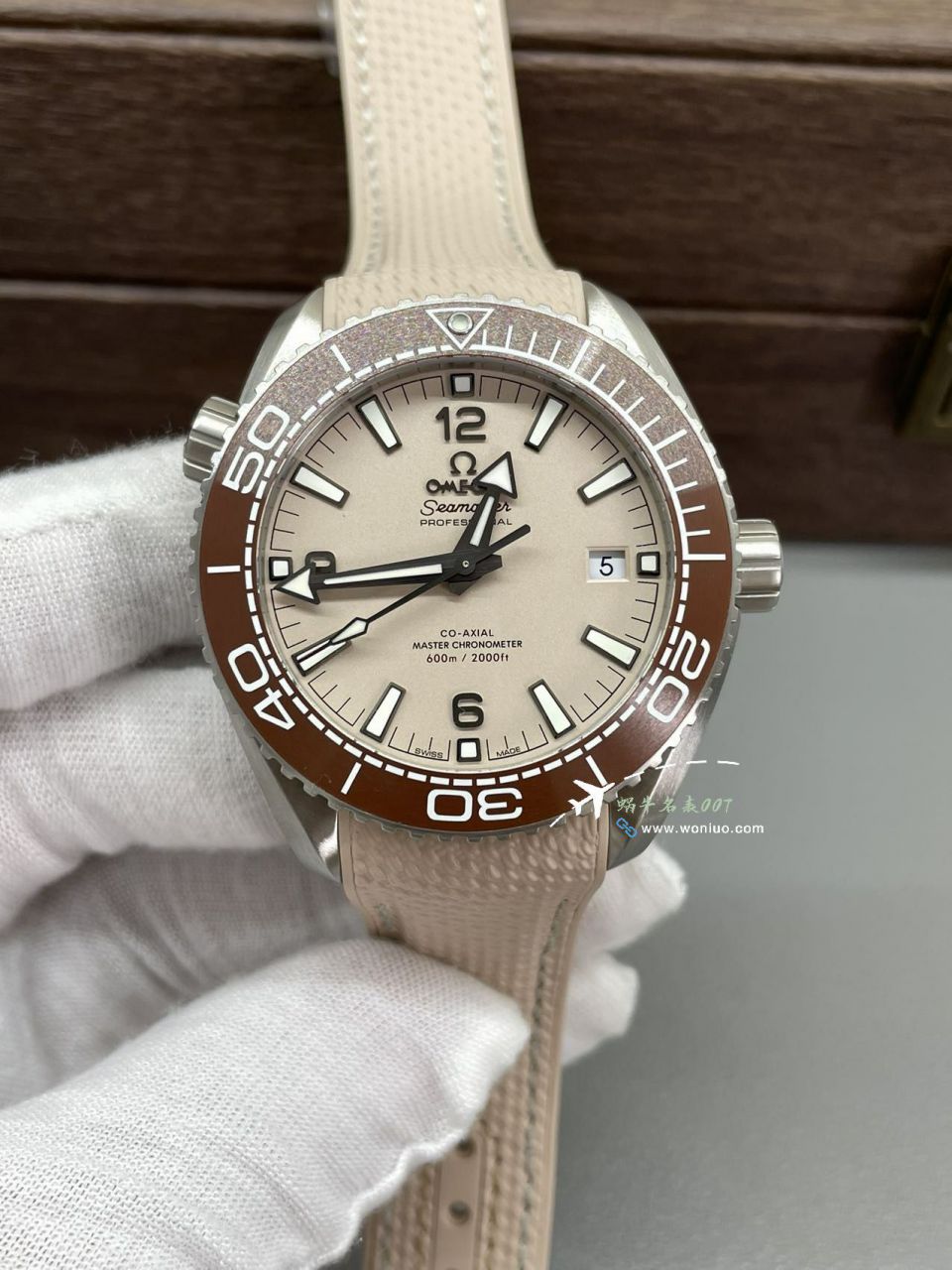 VSOMEGA Seamaster 600米新款 top 复刻高仿手表215.32.44.21.09.001 wrist watch  / VS803