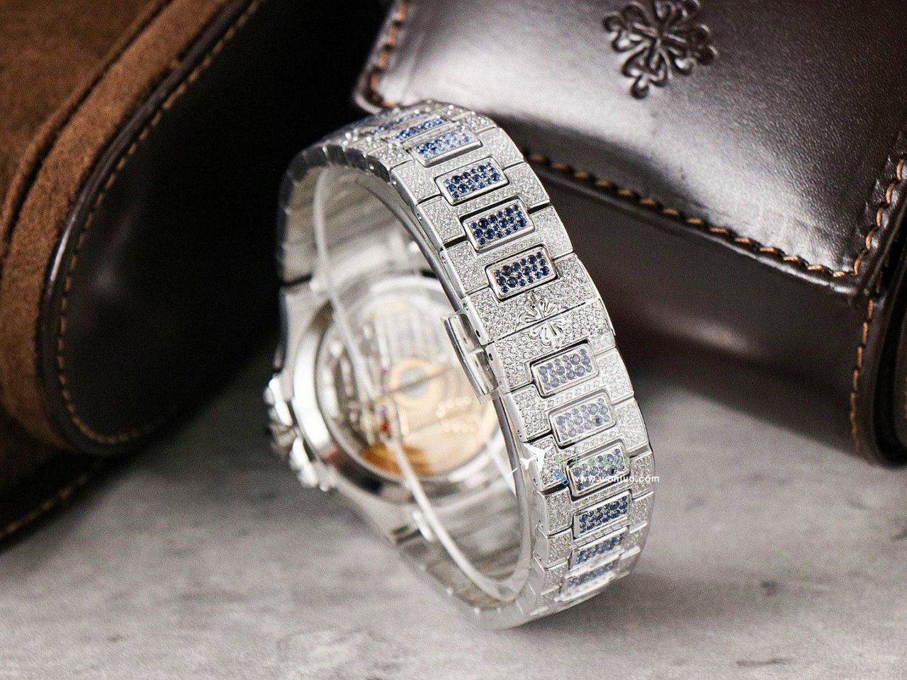 GR Factory  PATEK PHILIPPE 运动优雅一比一复刻高仿手表7118/1452G-001女士 wrist watch  