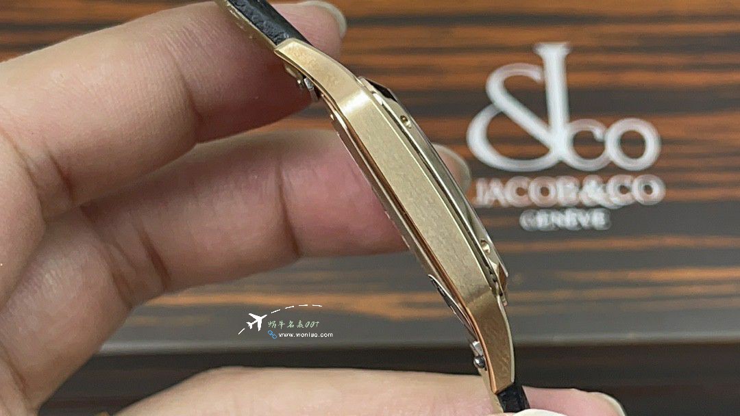 AF Cartier   Santos 大号中号集合WJSA0016，WJSA0017，WJSA0019 top 复刻高仿手表 / K377